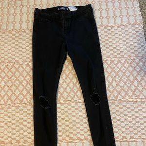 Black skinny jeans